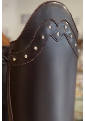 BOTA MODELO ESPECIAL DOÑA VERONICA